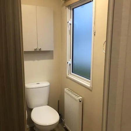 Luxury 3 Bedroom Caravan Between Perranporth And Newquay, Cornwall New Quay Esterno foto